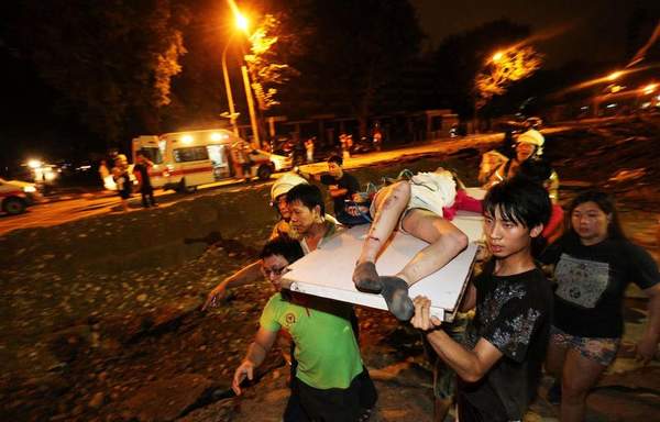 台湾高雄燃气爆炸    已致22人遇难270人伤