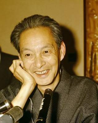 日本物理学家朝永振一郎逝世