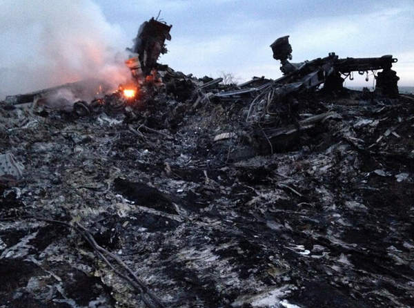 马航MH17客机为何在乌俄边境被击落?