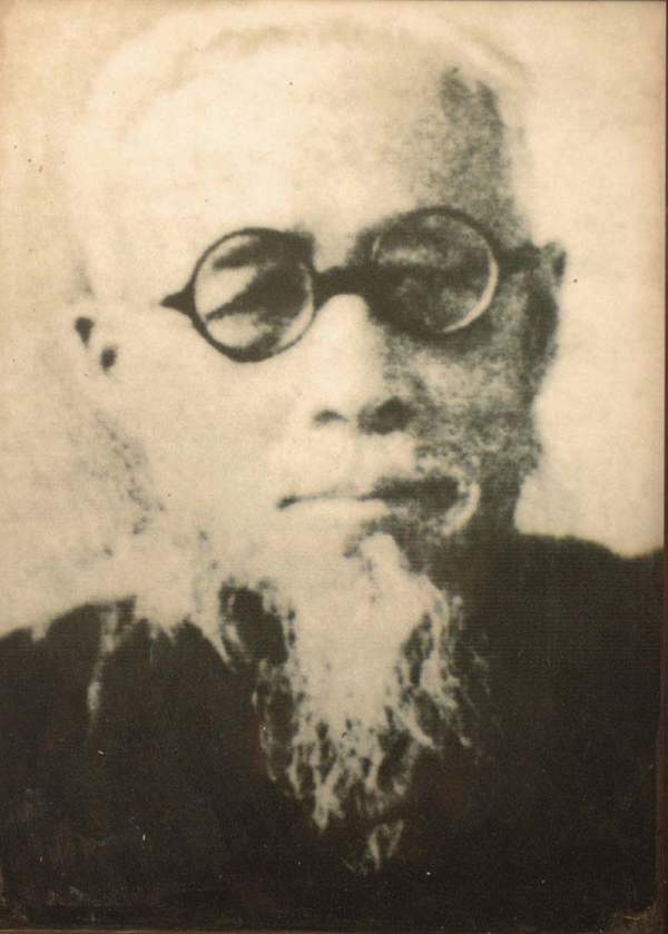 中国天文学家高鲁逝世