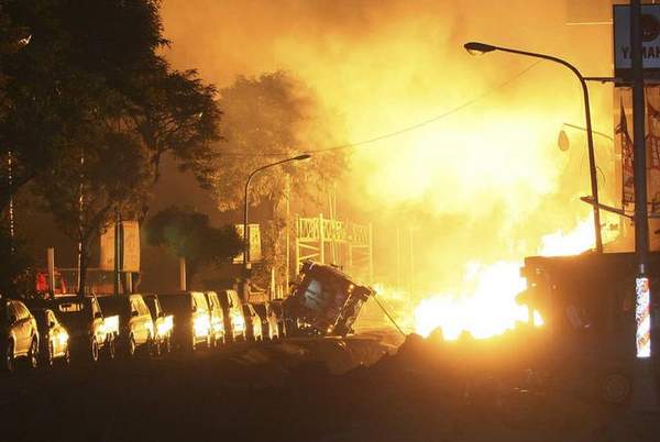 台湾高雄燃气爆炸    已致22人遇难270人伤