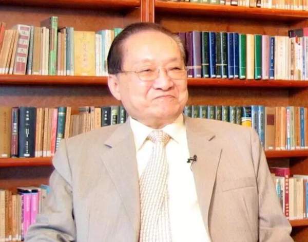著名武侠小说作家“香港四大才子”金庸去世