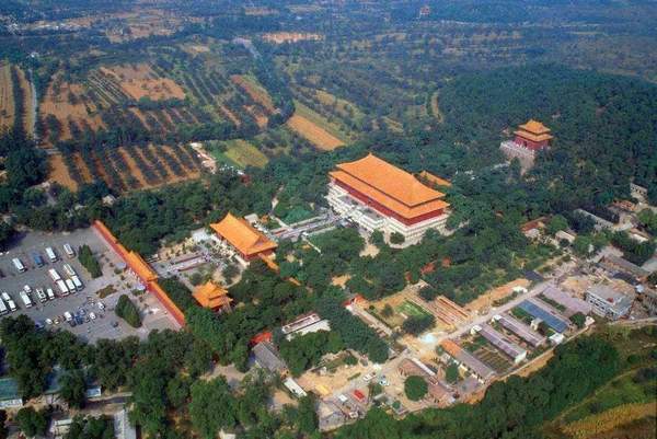 十三陵开始建造