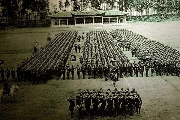 云南陆军讲武堂正式创立并开学