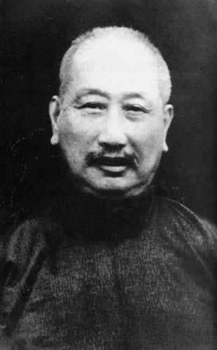 袁世凯任命熊希龄为国务总理