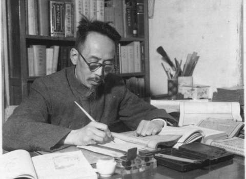 中国农业史学家石声汉去世