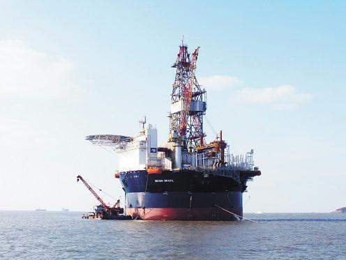 世界首座超深水海洋钻探储油平台建造成功